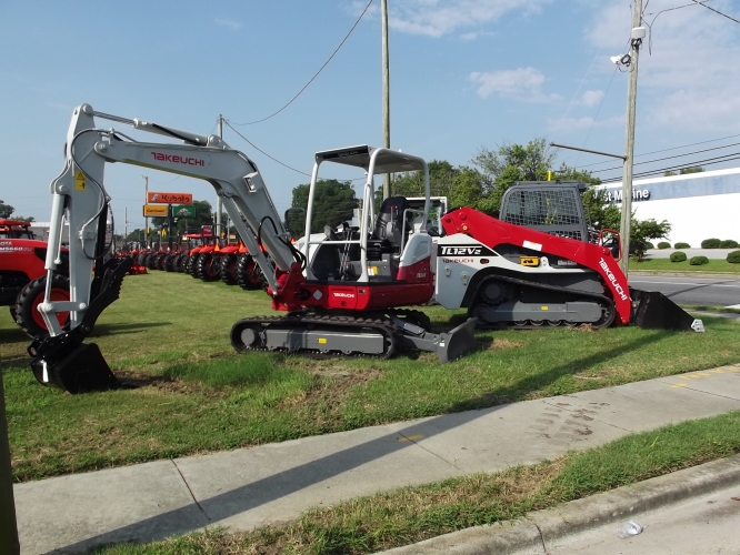 TAKEUCHI ANNOUNCES MITCHELL TRACTOR AS NEW DEALER 